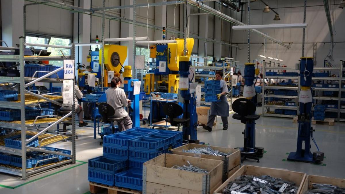 Industria a căzut brutal în decembrie 2019