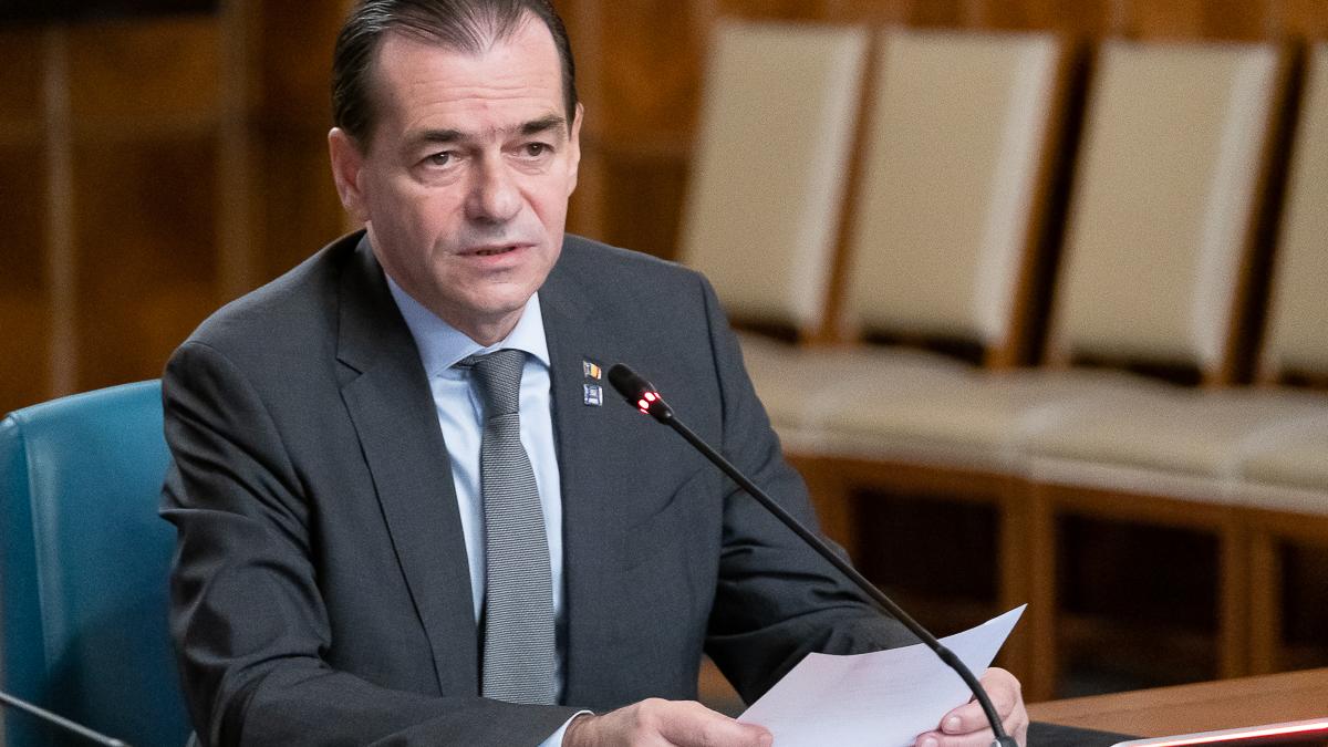 Orban, despre angajarea răspunderii pe tăierea pensiilor parlamentarilor: Vom anunţa o decizie 