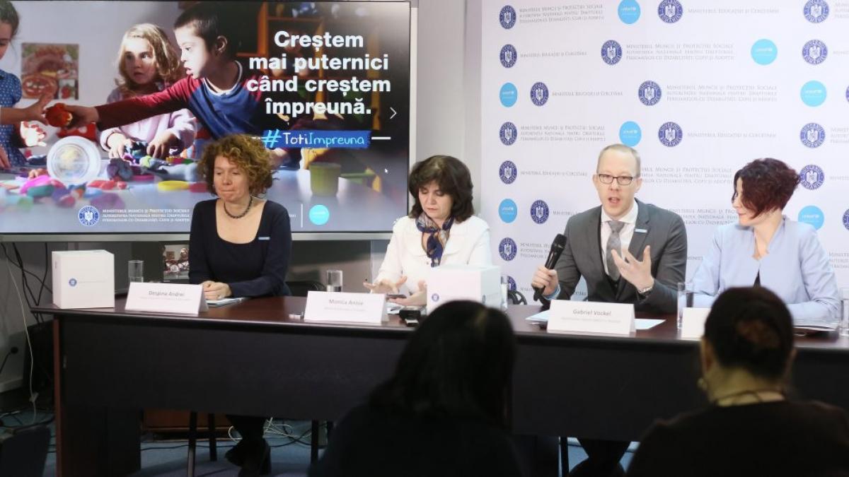 72.000 de copii români cu dizabilităţi