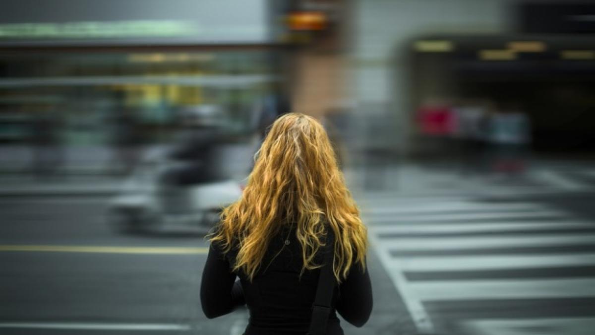 Jaf în Suceava. O judecătoare a fost atacată pe stradă