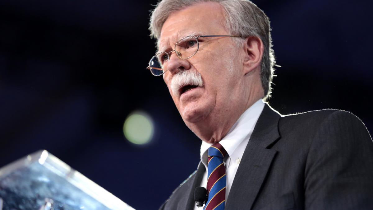 Destituire: Acuzațiile lui John Bolton îl înfundă pe Donald Trump