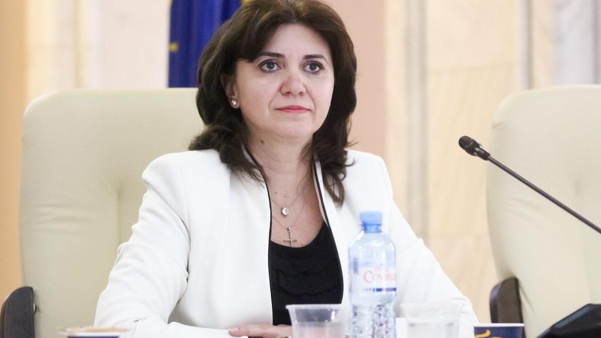 Măsuri speciale în şcoli din cauza gripei: Trei unităţi de învăţământ au fost închise