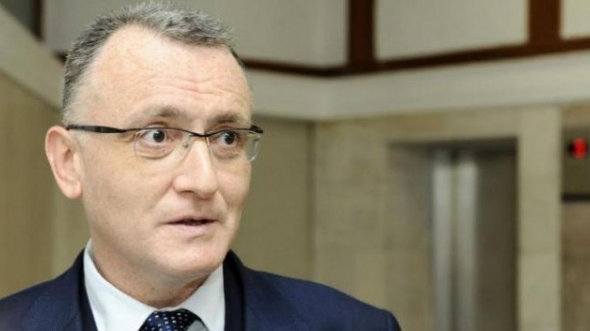 “Traseiștii” Cîmpeanu și Constantin au preluat funcțiile politice