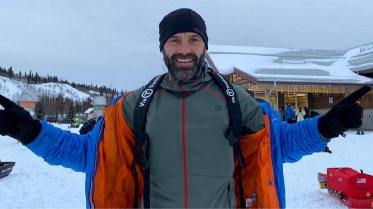 Tibi Uşeriu aleargă din nou la Cercul Polar