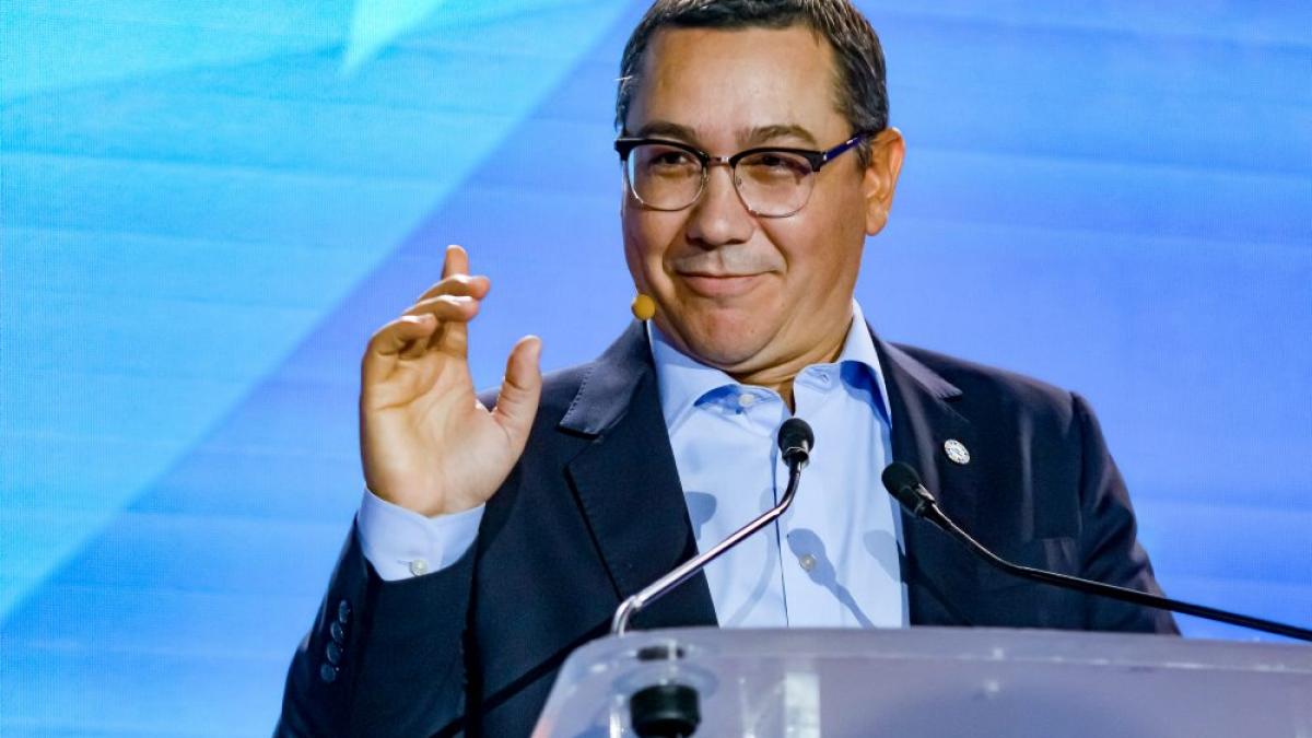 Ponta îl compară pe Ludovic Orban cu Viorica Dăncilă