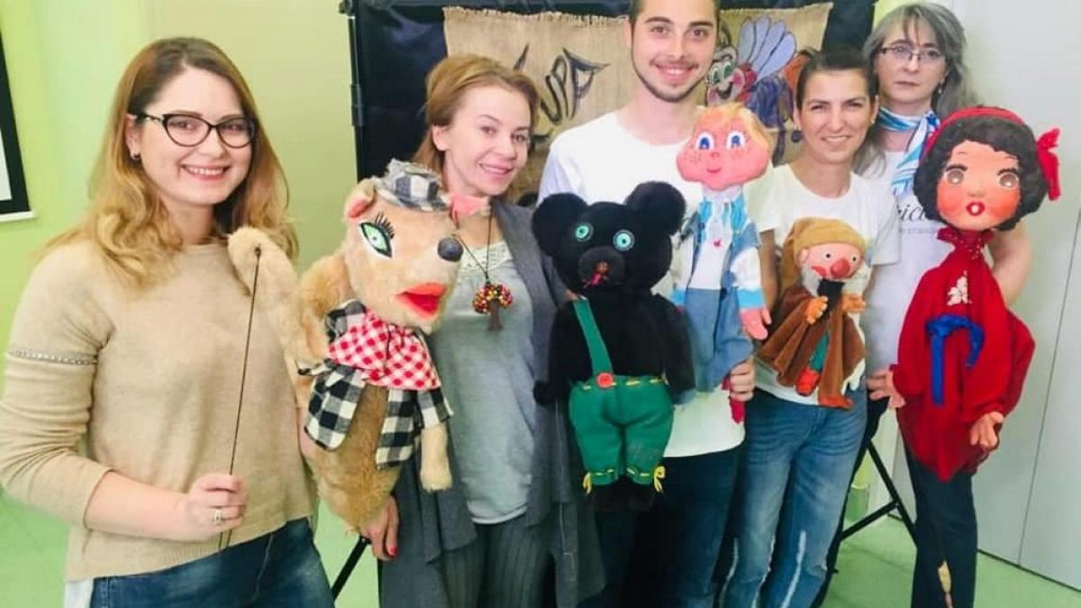 Teatru de păpuşi pentru copiii bolnavi