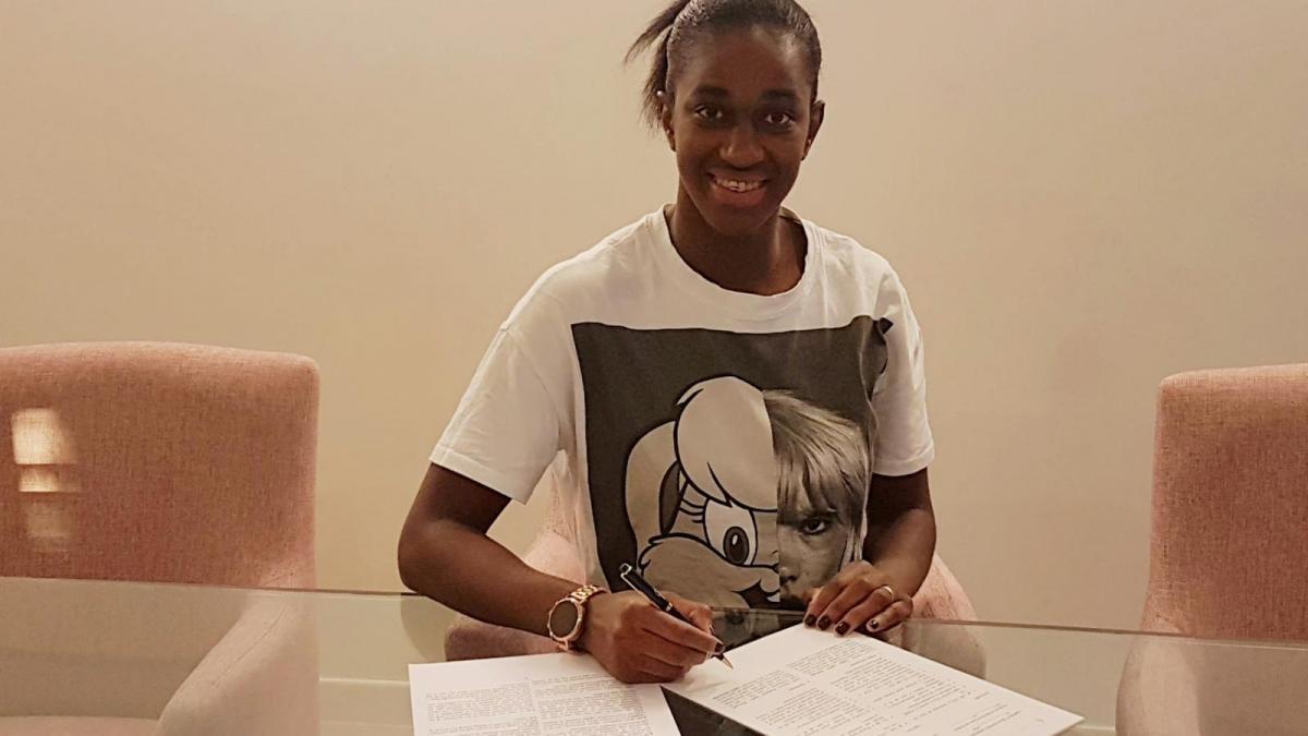 Transfer TARE la CSM București. Cel mai bun inter stânga al Mondialului din 2019 vine să joace alături Cristina Neagu