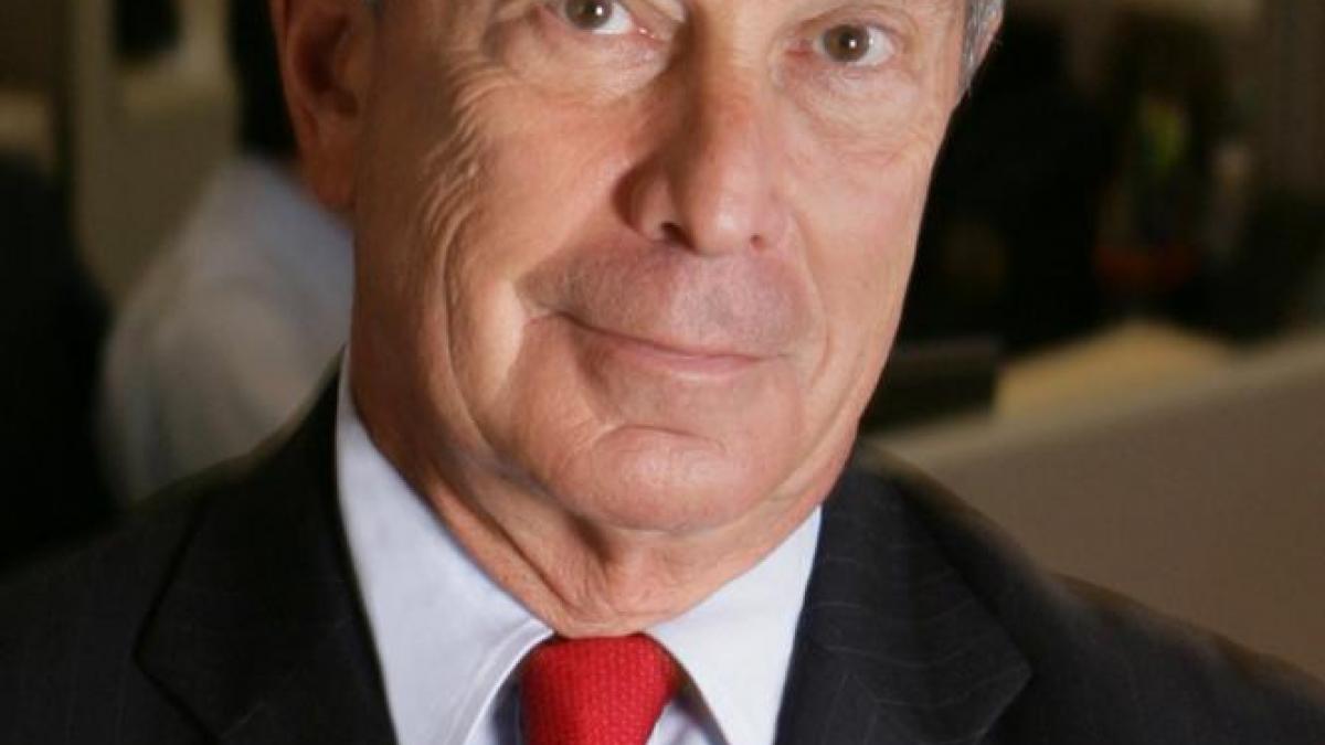 Miliardarul Michael Bloomberg se retrage din competiția pentru Casa Albă