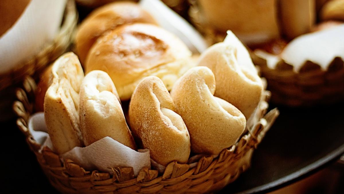 Mituri demontate despre carbohidrați. Plus lista celor care te ajută să slăbești