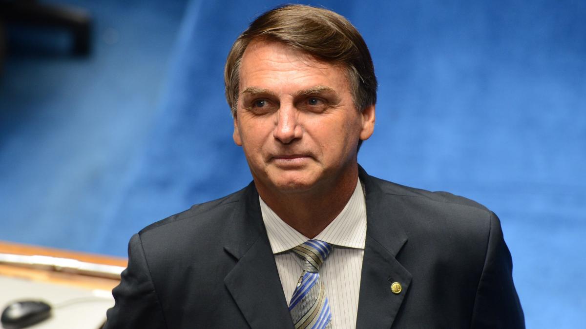 Dezmințire la vârf: Jair Bolsonaro declară că nu este infectat cu noul coronavirus
