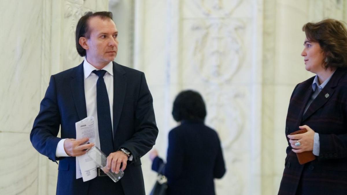 Florin Cîțu s-a „trântit” singur, cu 15 minute înaintea votului de învestitură