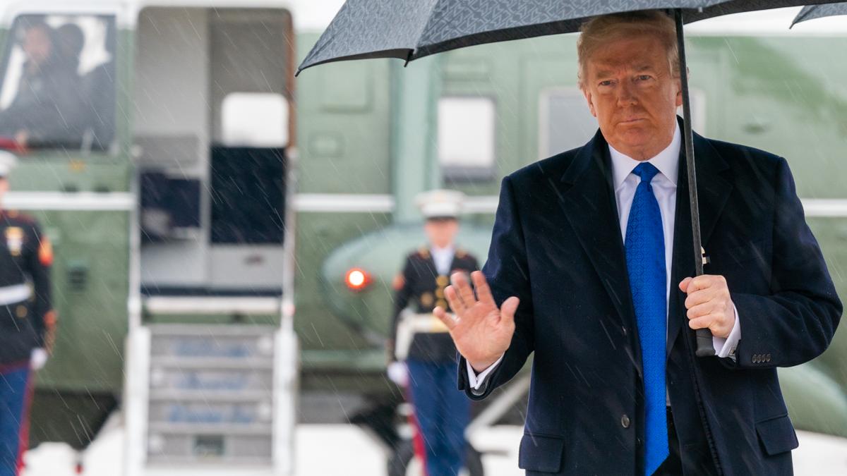Donald Trump nu este infectat cu noul coronavirus