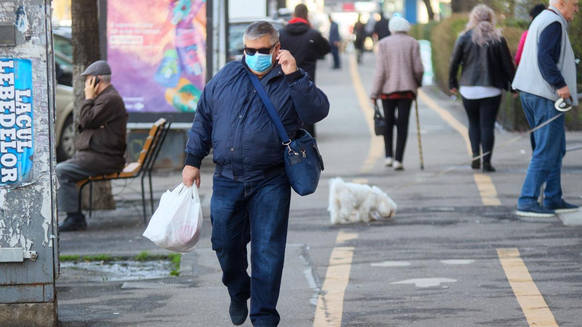 Noile măsuri de prevenire a răspândirii COVID-19, în 11 propoziții simple