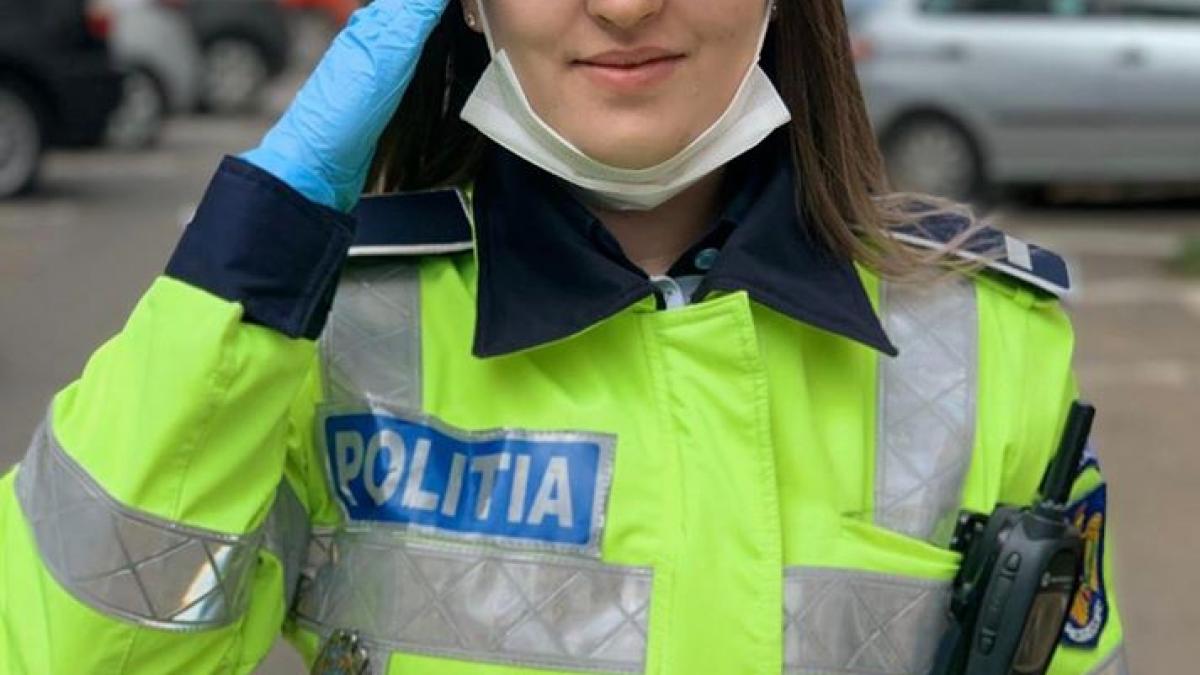 Cine este polițista care a oprit un medic în trafic și l-a salutat în poziție de drepți