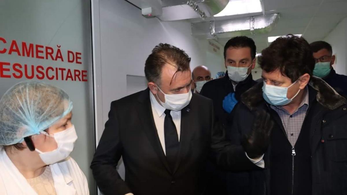 Nelu Tătaru, despre demisiile medicilor din Arad: Avem un personal medical cu un moral relativ scăzut
