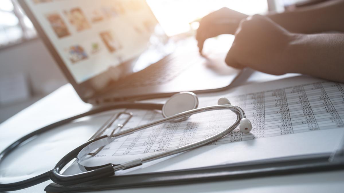 Consultaţii online gratuite, în mai multe spitale din Capitală 