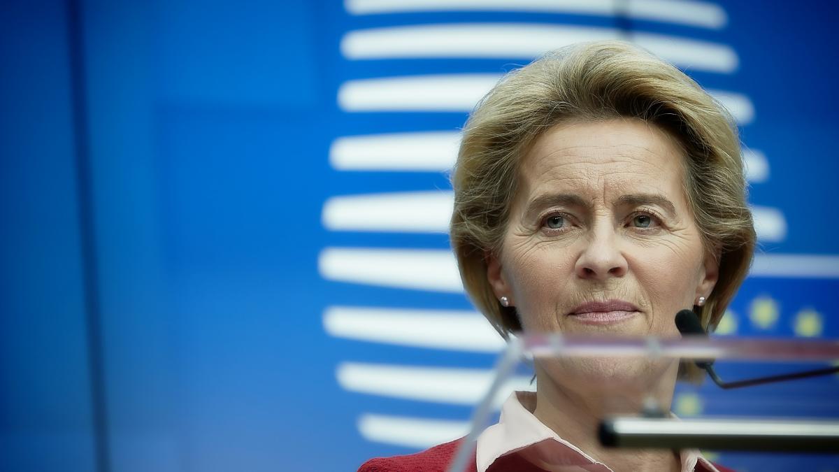 Ursula von der Leyen: Este posibil ca persoanele în vârstă să fie izolate până la sfârşitul anului