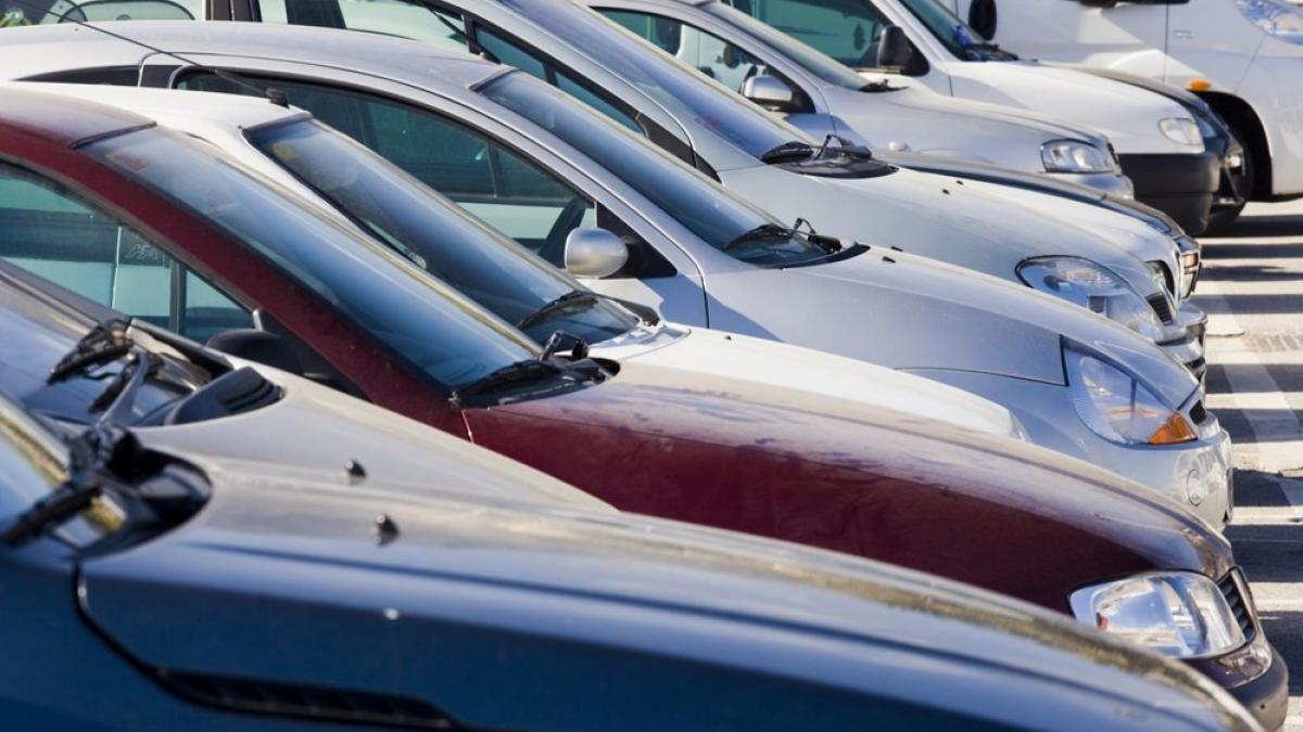 Piața auto înregistrează un declin de circa 24% în primul trimestru din acest an
