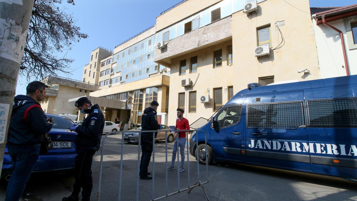 Medic de la Spitalul Dimitrie Gerota, dosar penal, după ce a încercat să înşele autorităţile