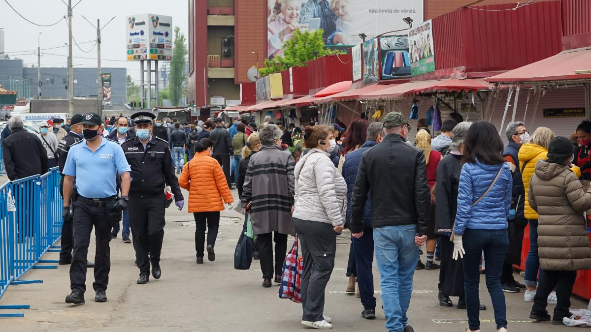 1 din 10 români nu va respecta limitările impuse de autorități și va petrece Paștele în deplasare