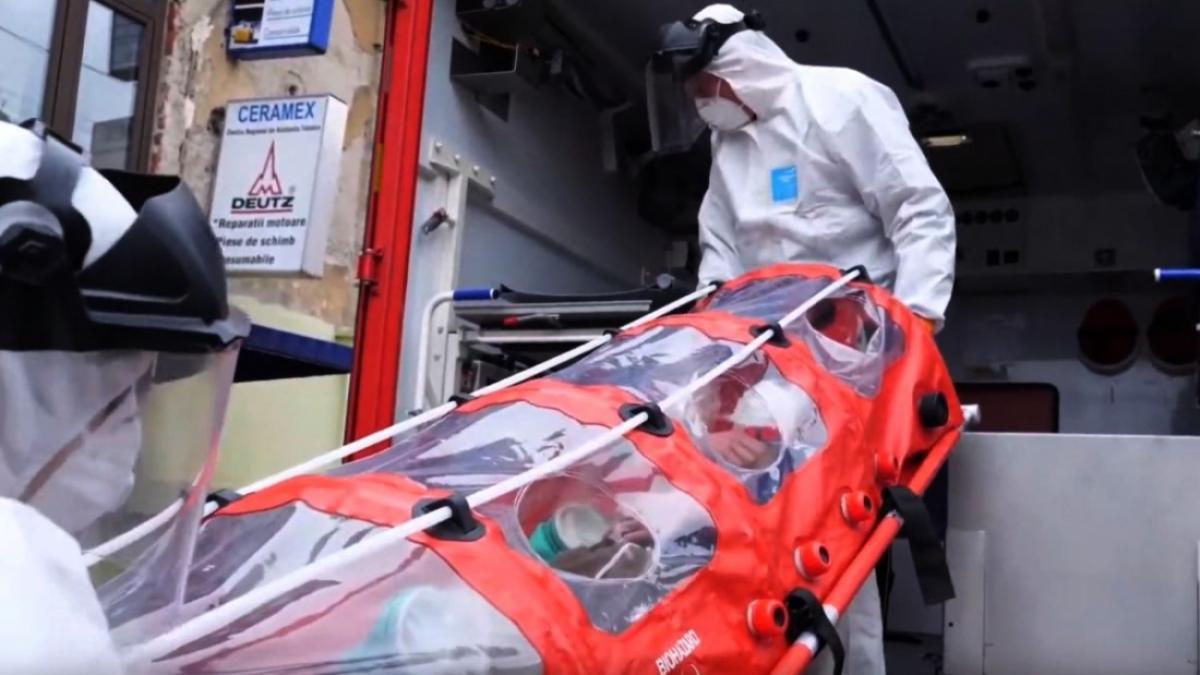 23 de persoane, confirmate cu COVID-19, după ce un chirurg a mers la spital, deși avea simptome