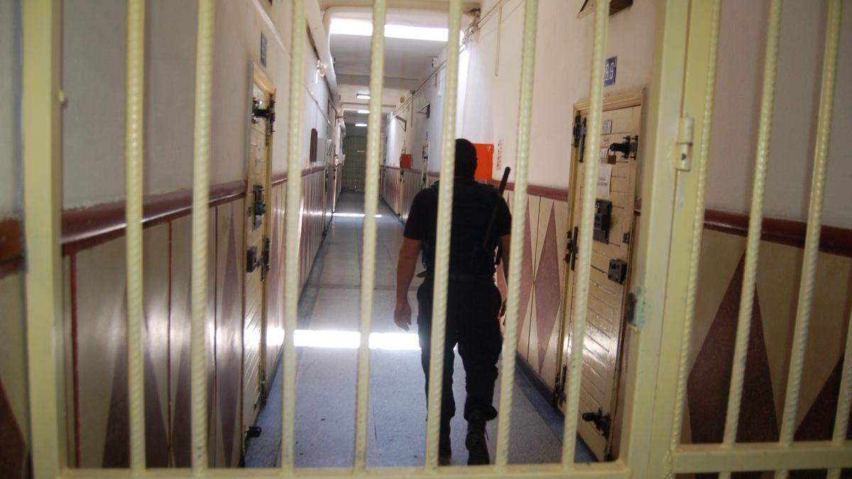 Angajat al Penitenciarului Giurgiu, contaminat cu COVID-19