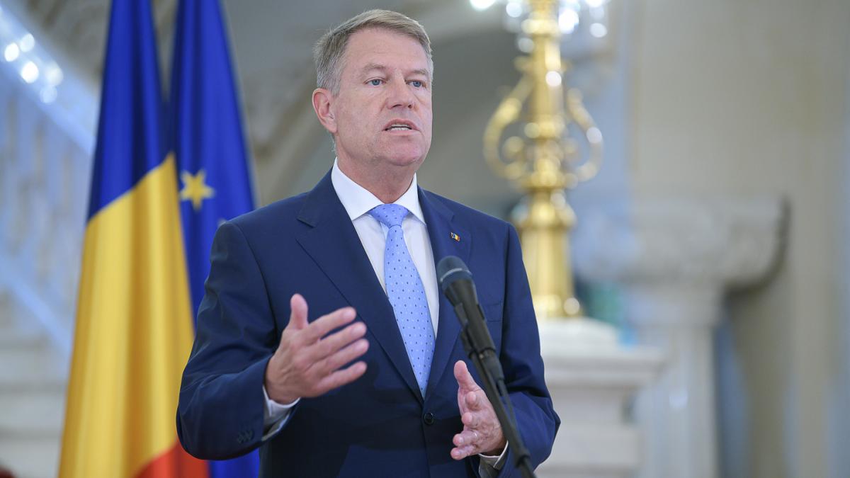 klaus iohannis declaratie de presa la ora 12 15