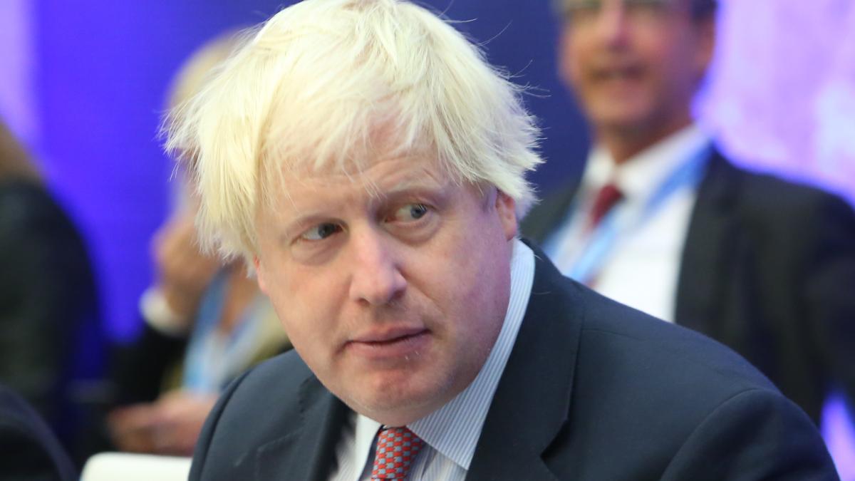 Coronacriza: Boris Johnson îi pregătește pe britanici pentru ce e mai rău