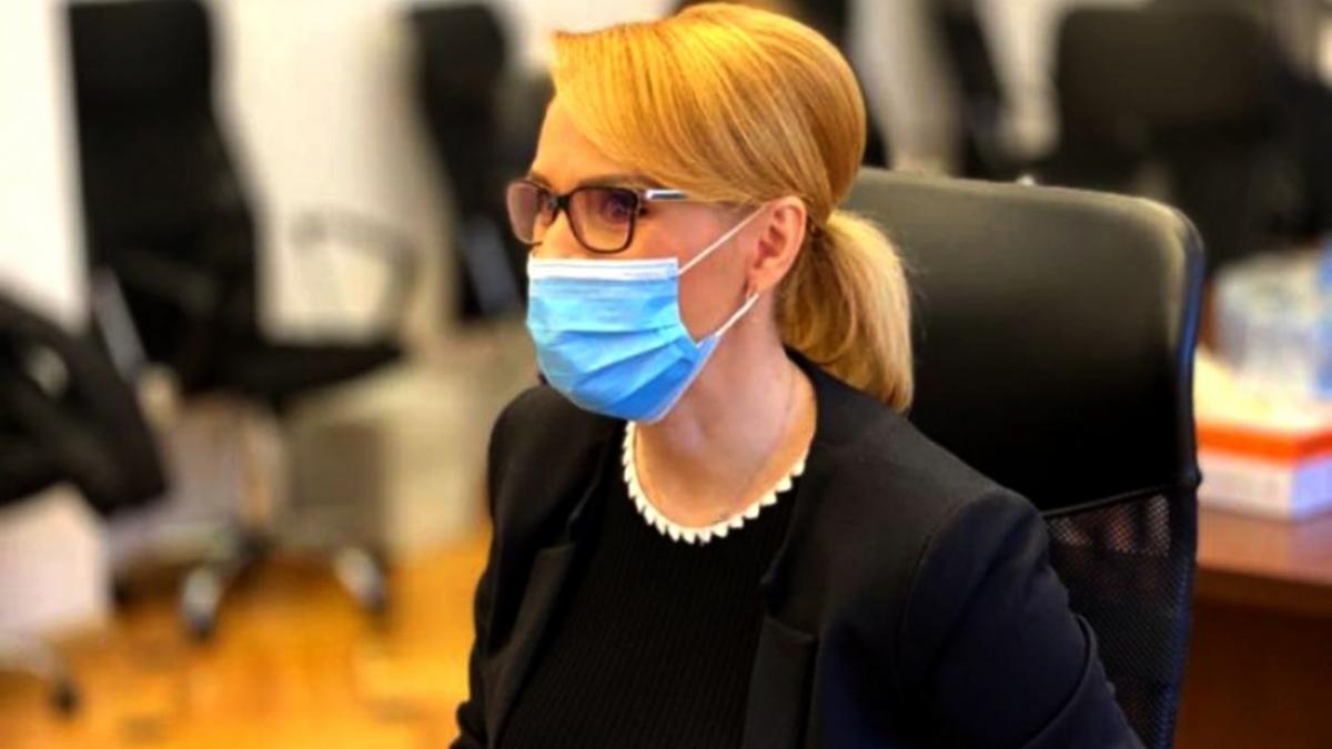 Scandal la şedinţa CGBM în care s-a votat testarea a 11.000 de voluntari din Capitală