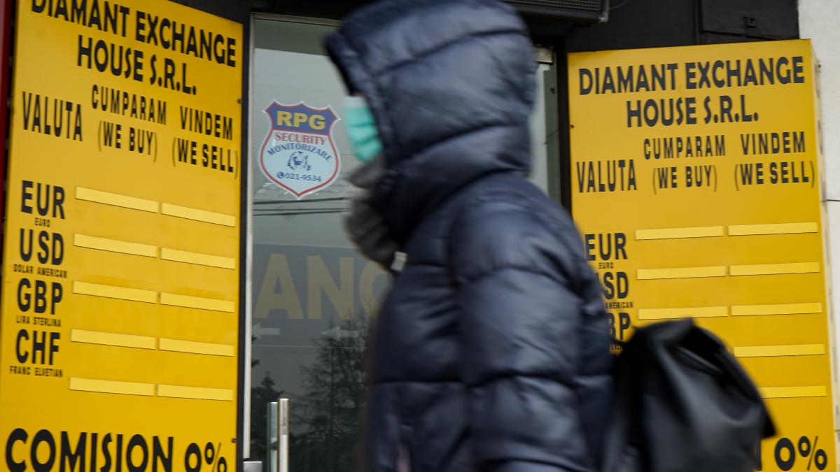 Euro și inflația, creșteri atenuate 