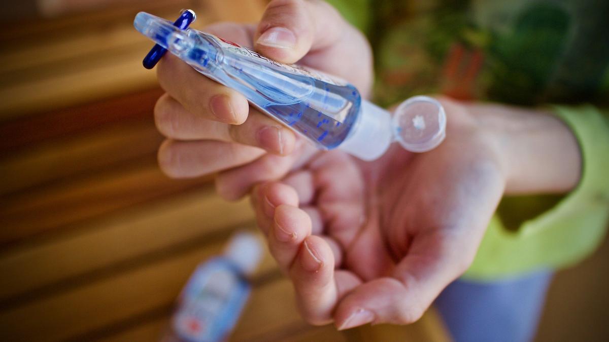 Vine criza. Românii, prea săraci să facă economii
