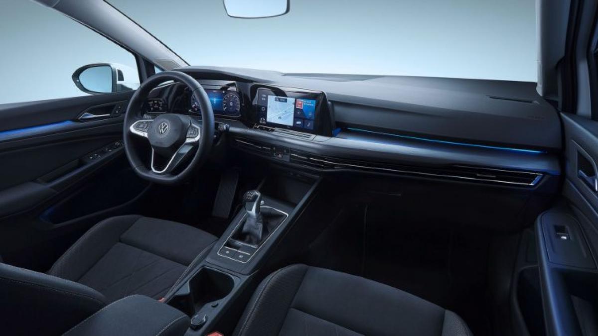 Golf 8, oprit de la livrare