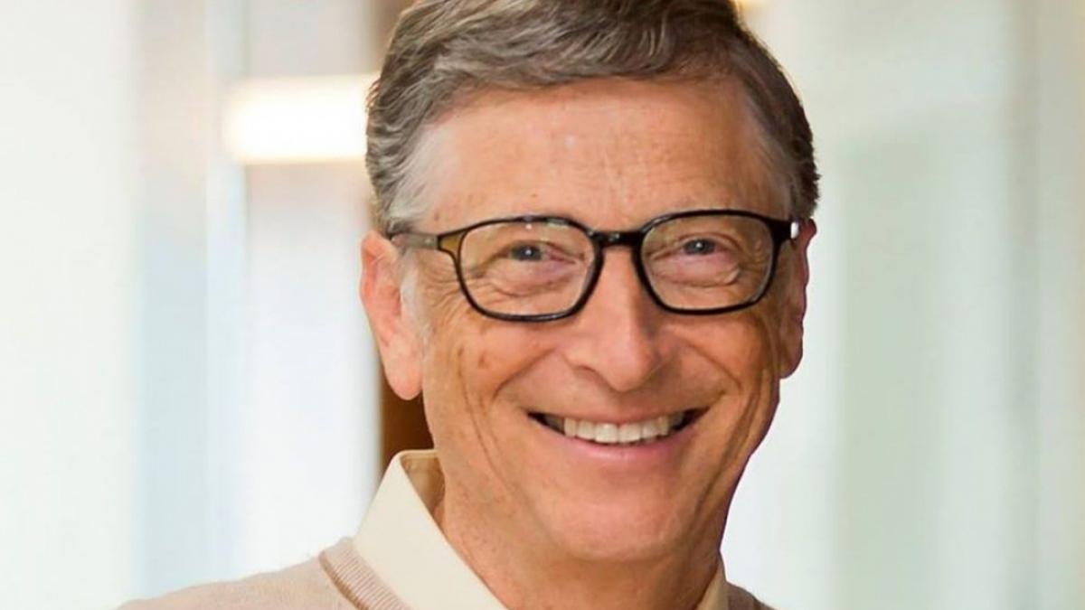 Bill Gates recomandă un volum SF şi cărţi de economie pentru lecturile din această vară