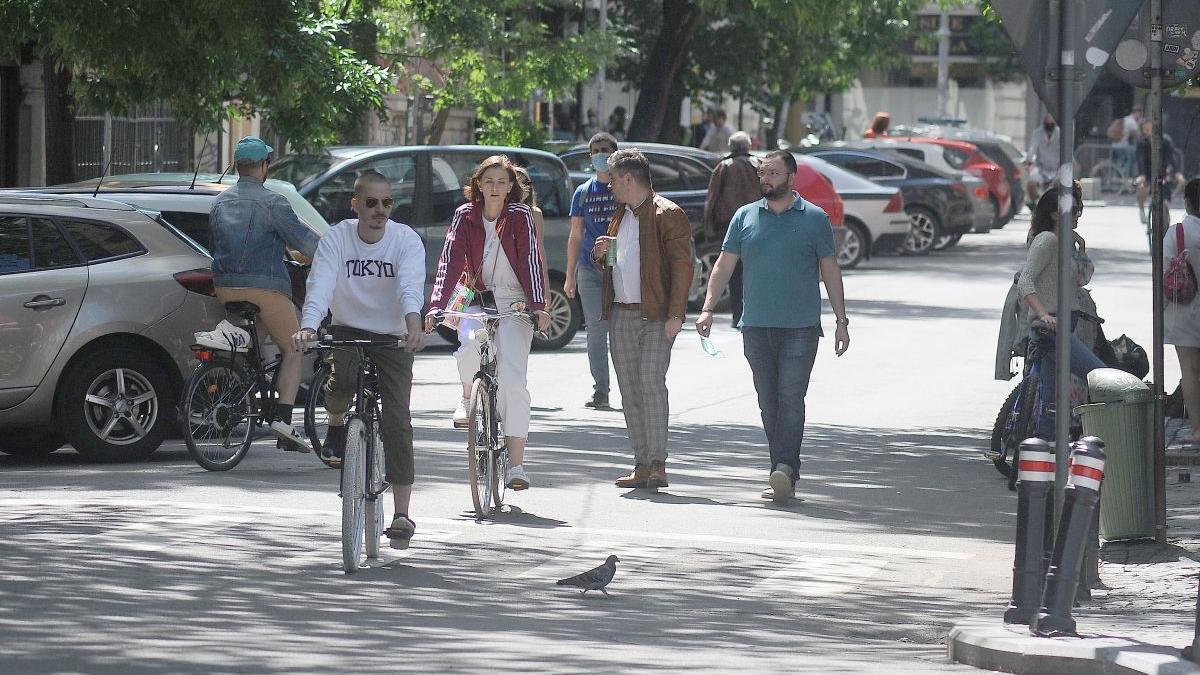Galerie FOTO. Bucureștenii, la plimbare în noile zone de promenadă