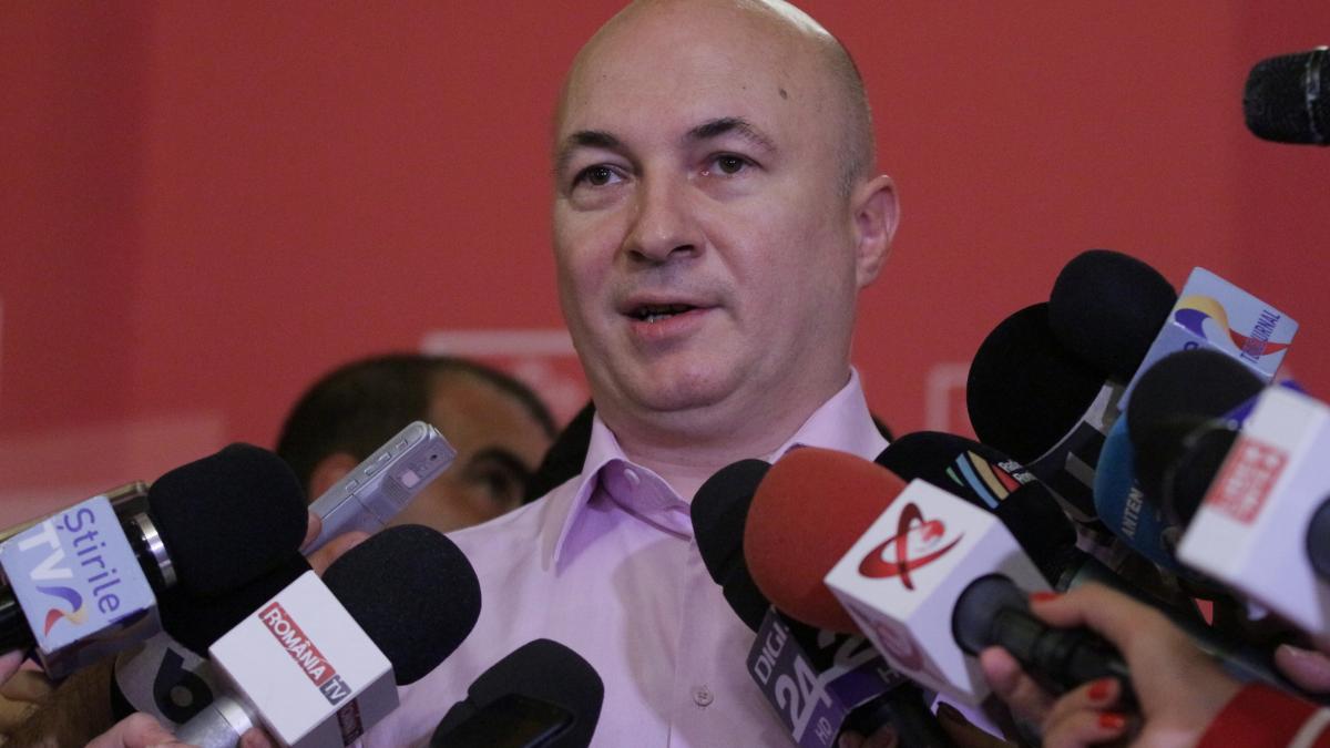 Codrin Ştefănescu: PSD a devenit o penibilă anexă a PNL şi Iohannis
