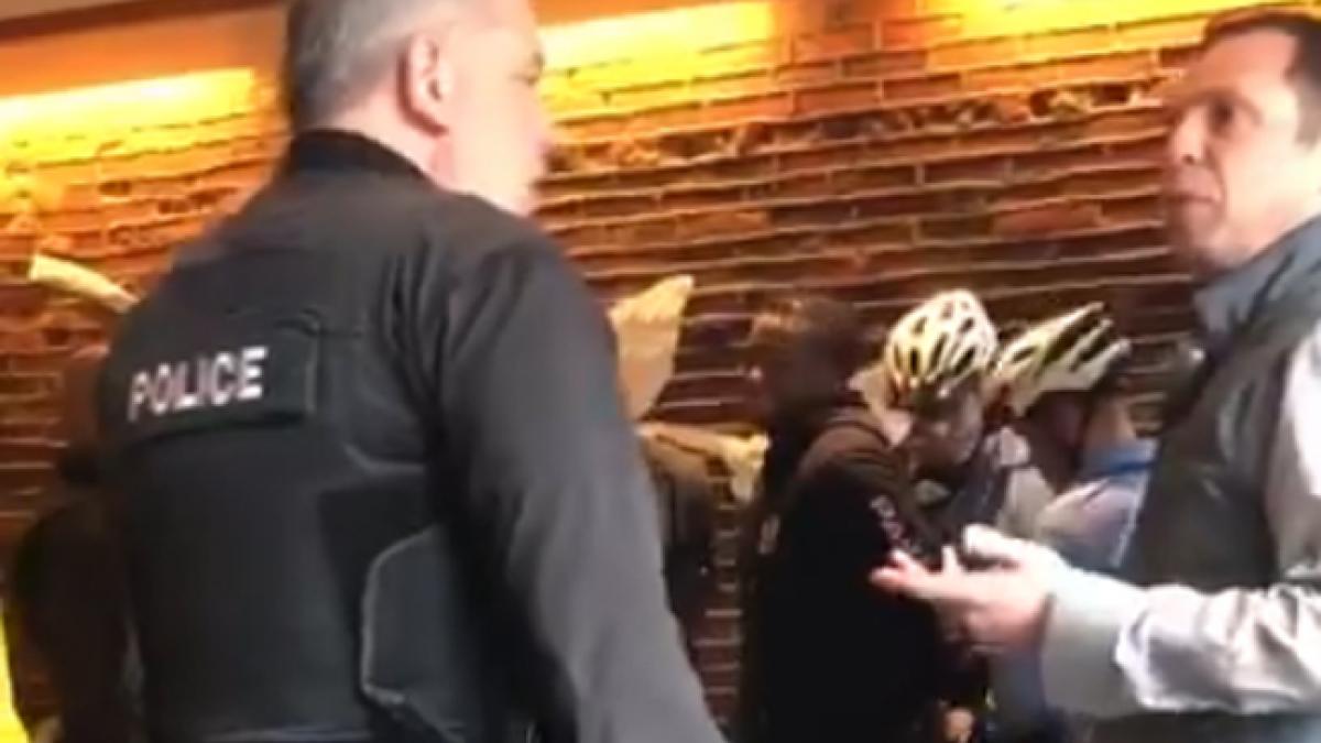 Zeci de protestatari, reţinuţi de poliţie după violenţele din oraşul american Seattle
