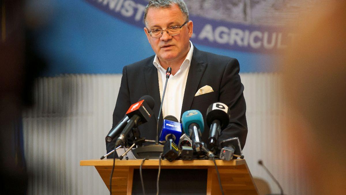 Oros: Un angajat al Ministerului Agriculturii a fost diagnosticat cu COVID-19