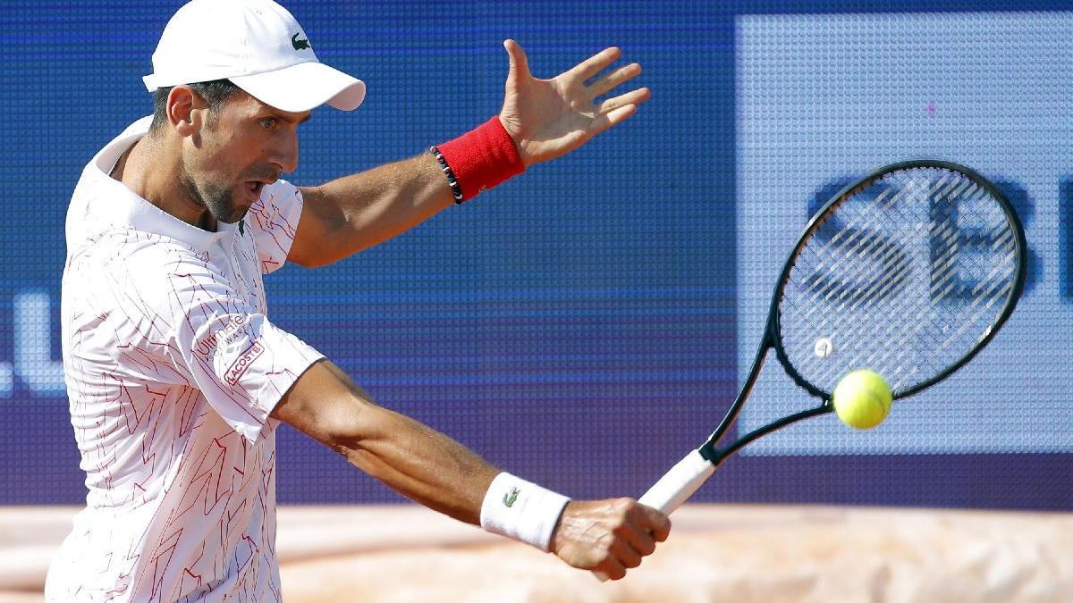 Djokovic a deschis arena de tenis pentru mii de spectatori