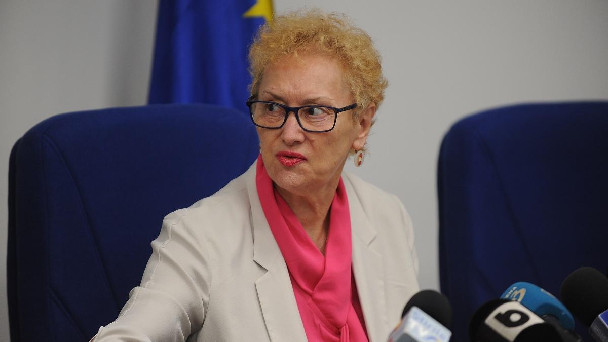Pensia “specială” a Avocatului Poporului, invocată de PNL, desființată, în urmă cu un an și jumătate, de Iohannis, la CCR