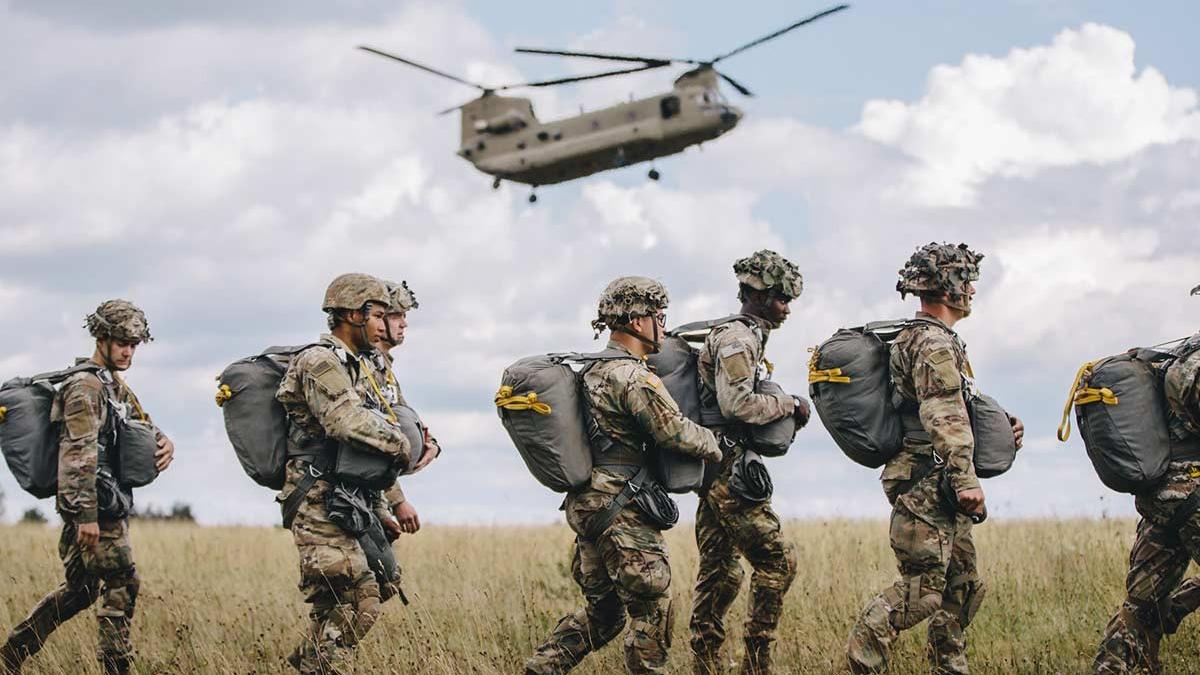 NY Times: Rusia ar fi oferit recompense militanților afgani pentru a ucide militari americani