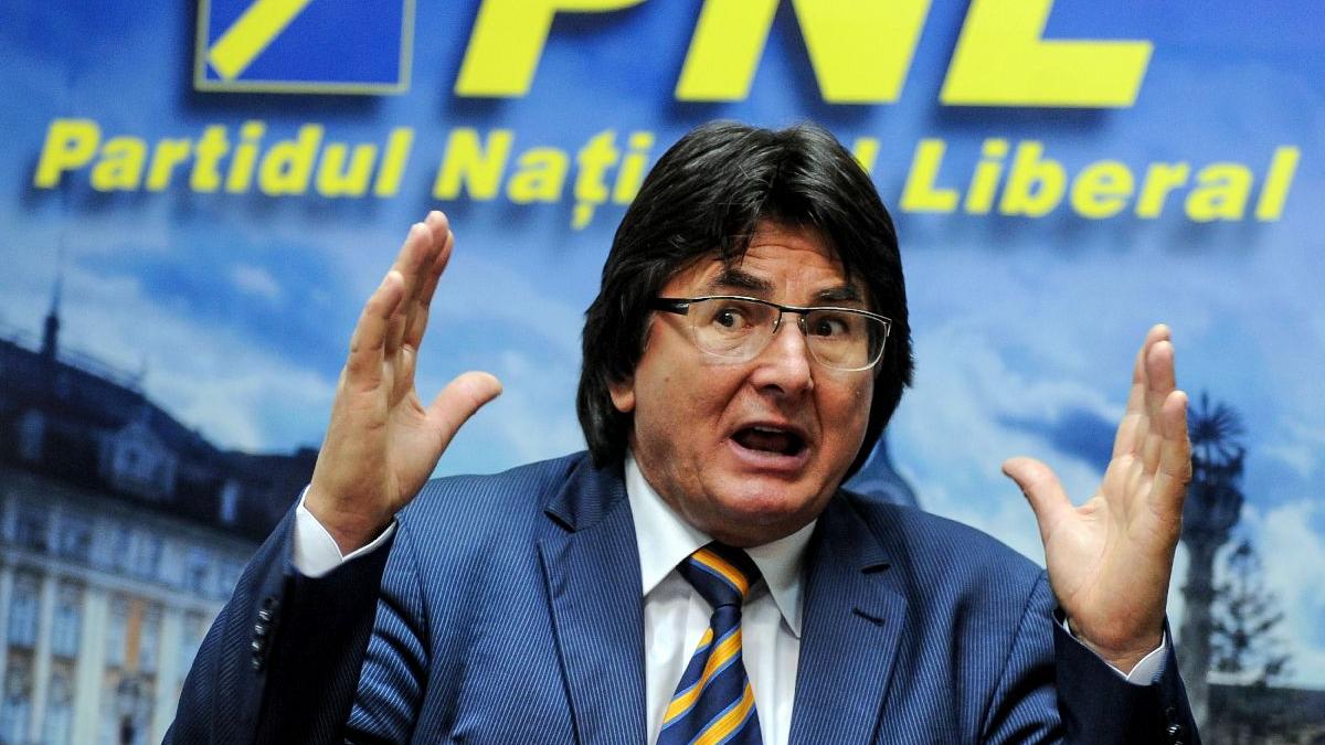 Nicolae Robu, sondaj de opinie autolaudativ pe Facebook: “Știați că este ultracinstit (…)?”