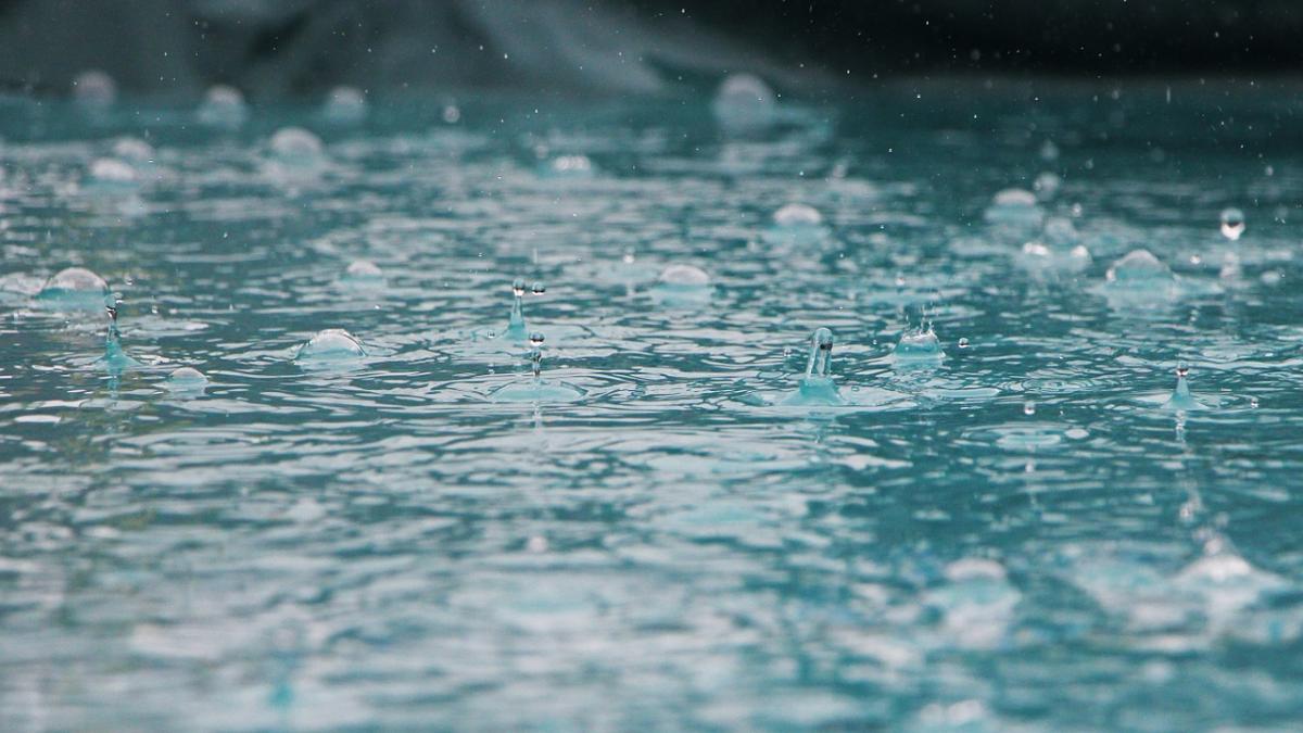Alertă ANM: Cod portocaliu de furtuni în Gorj, Vâlcea și Argeș
