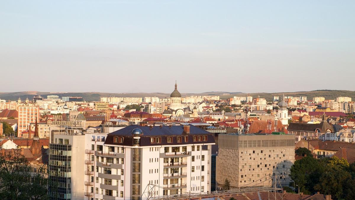 Prețul apartamentelor a scăzut 3 luni la rând