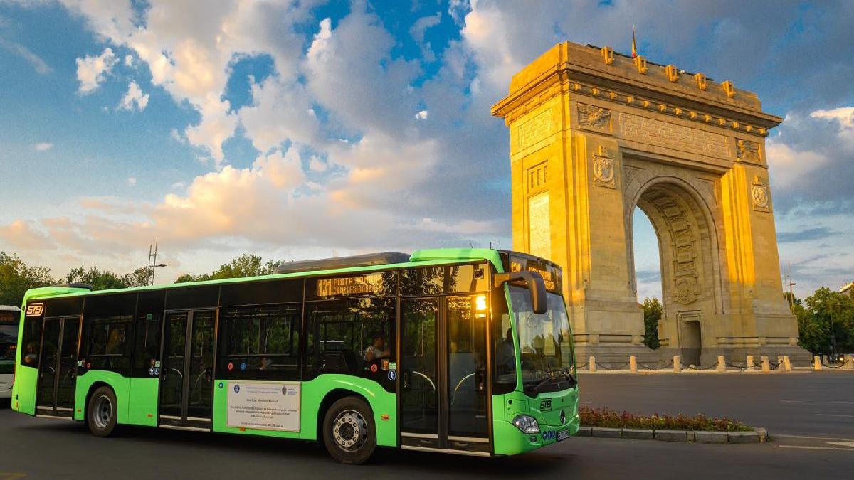 FOTO Primele autobuze hybrid Mercedes Citaro au început să circule în Capitală