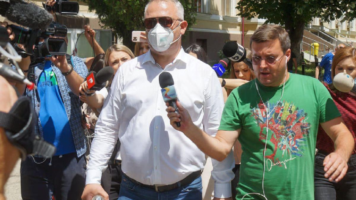 UPDATE Fostul director UNIFARM audiat de DNA: Sunt nevinovat și voi dovedi acest lucru