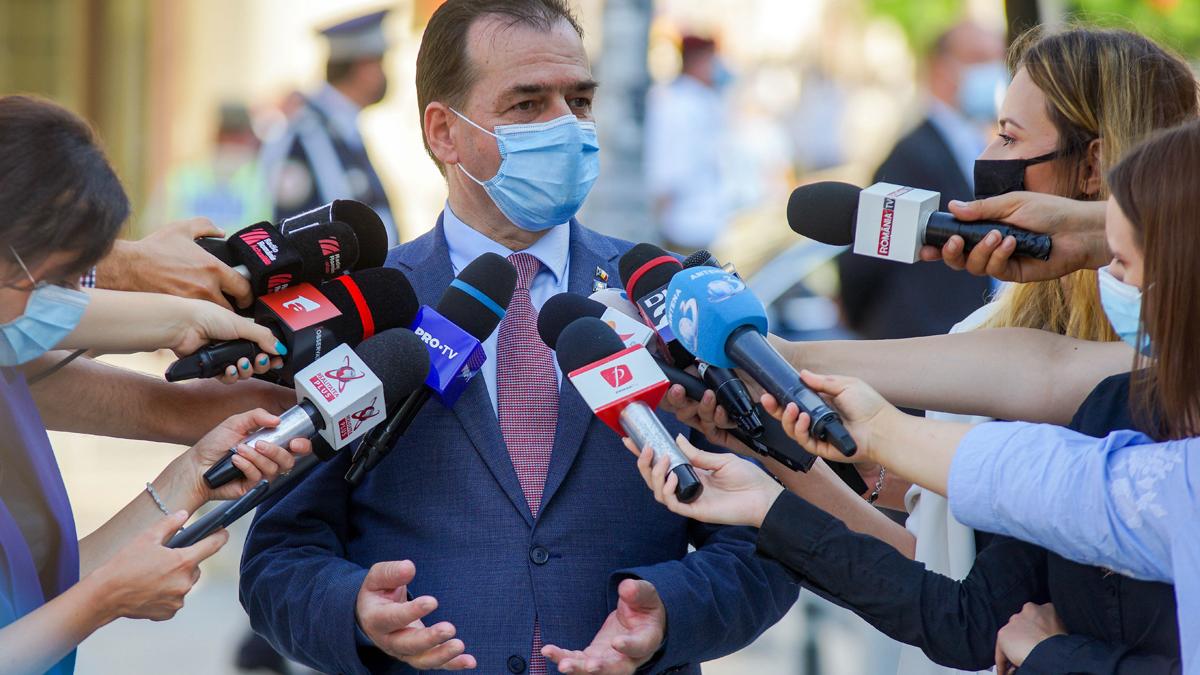 Lider ALDE: Economia este tot la terapie intensivă și tot ce face guvernul Orban este să dea noi și noi hotărâri de guvern care nu ajută pe nimeni