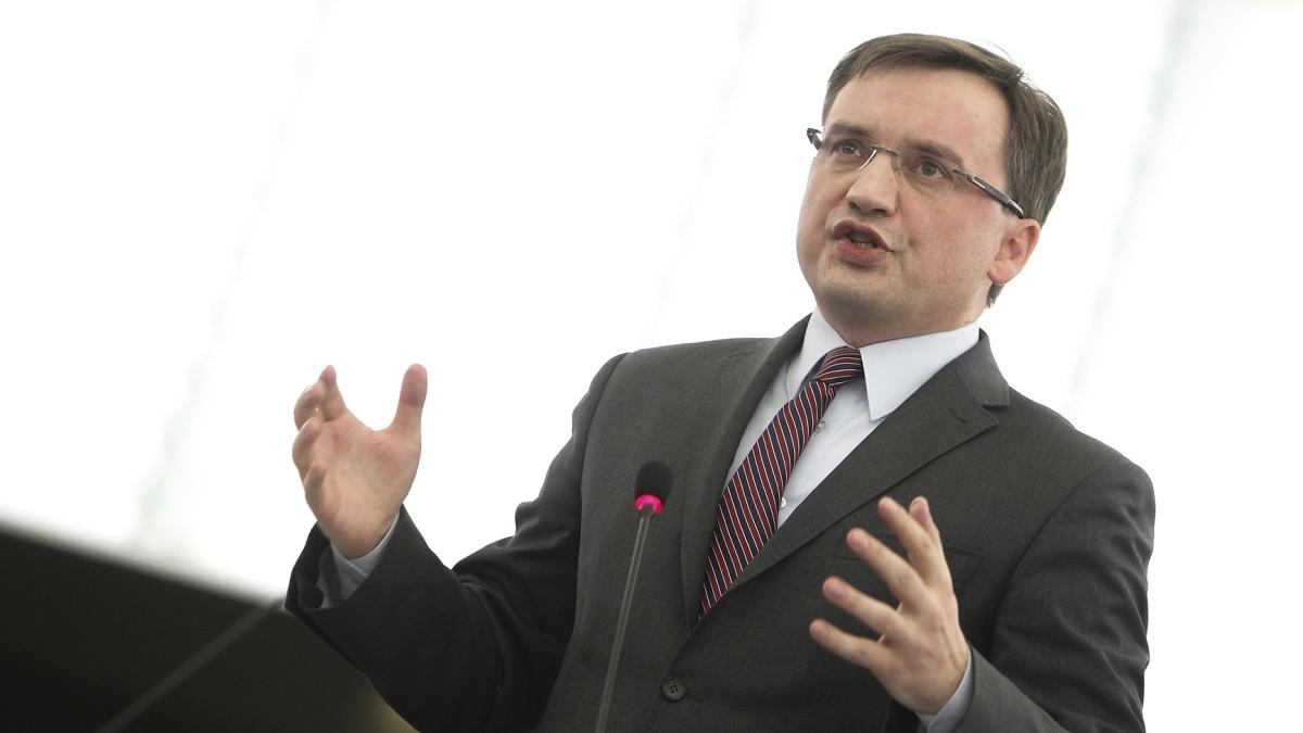 Război dur între Polonia și UE
