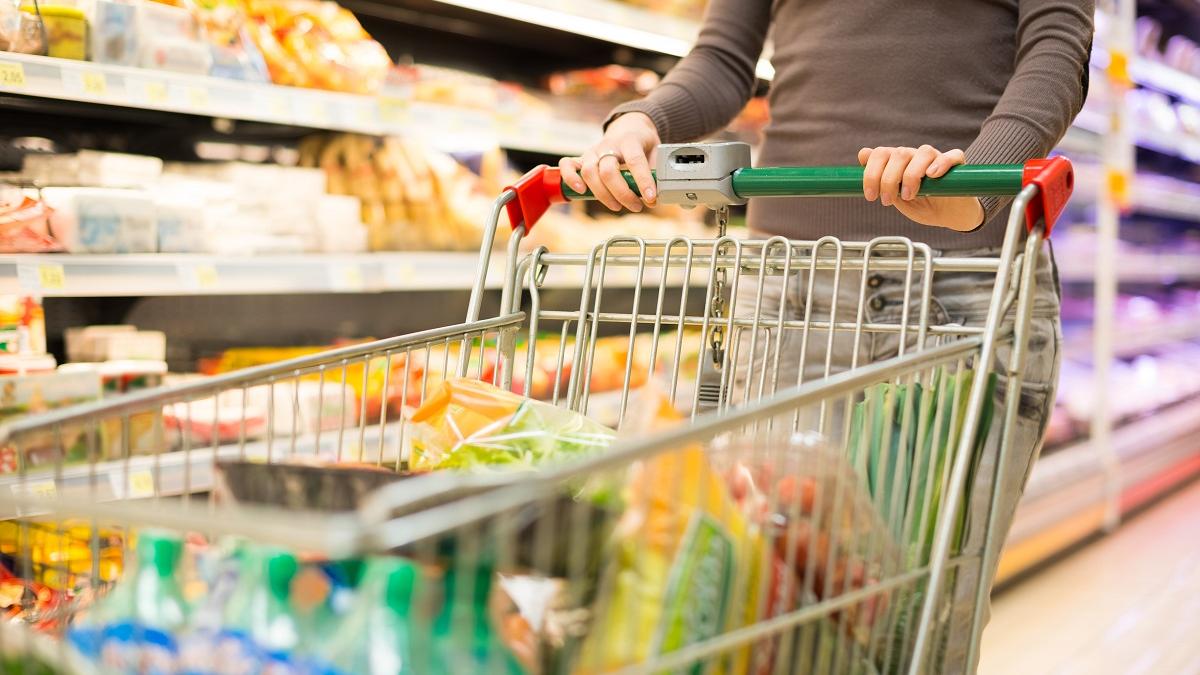 Opt reguli de păstrare a alimentelor, prin care reducem risipa