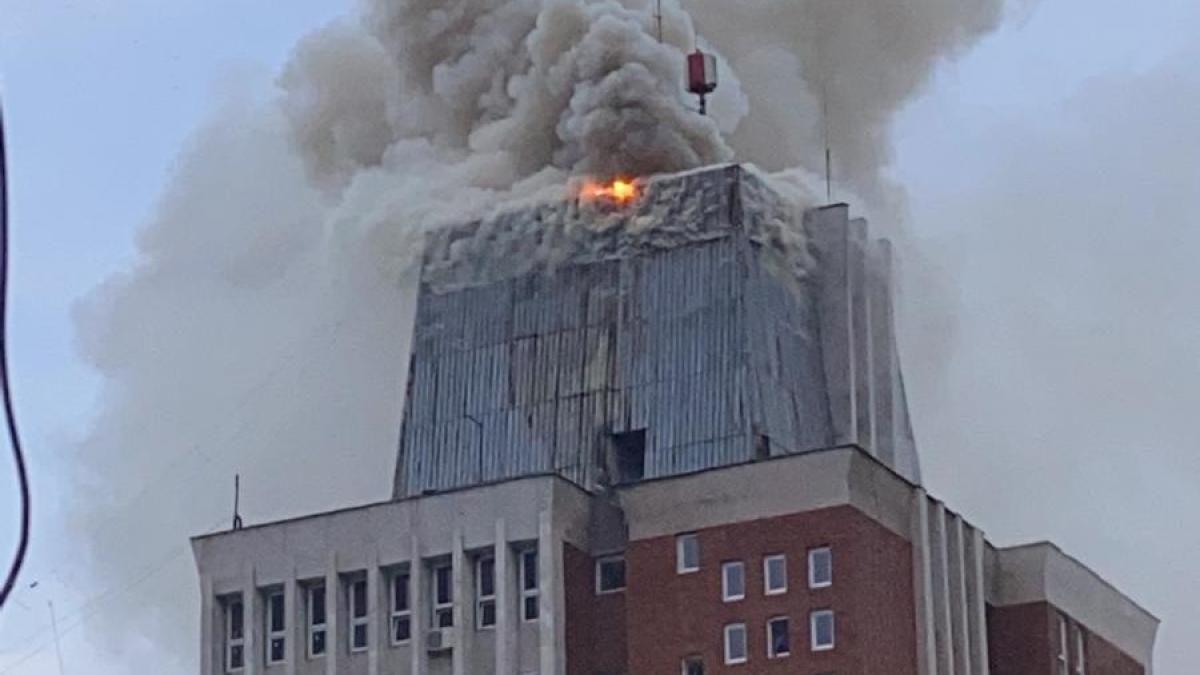 Incendiul de la Consiliul Județean Caraș-Severin a fost stins