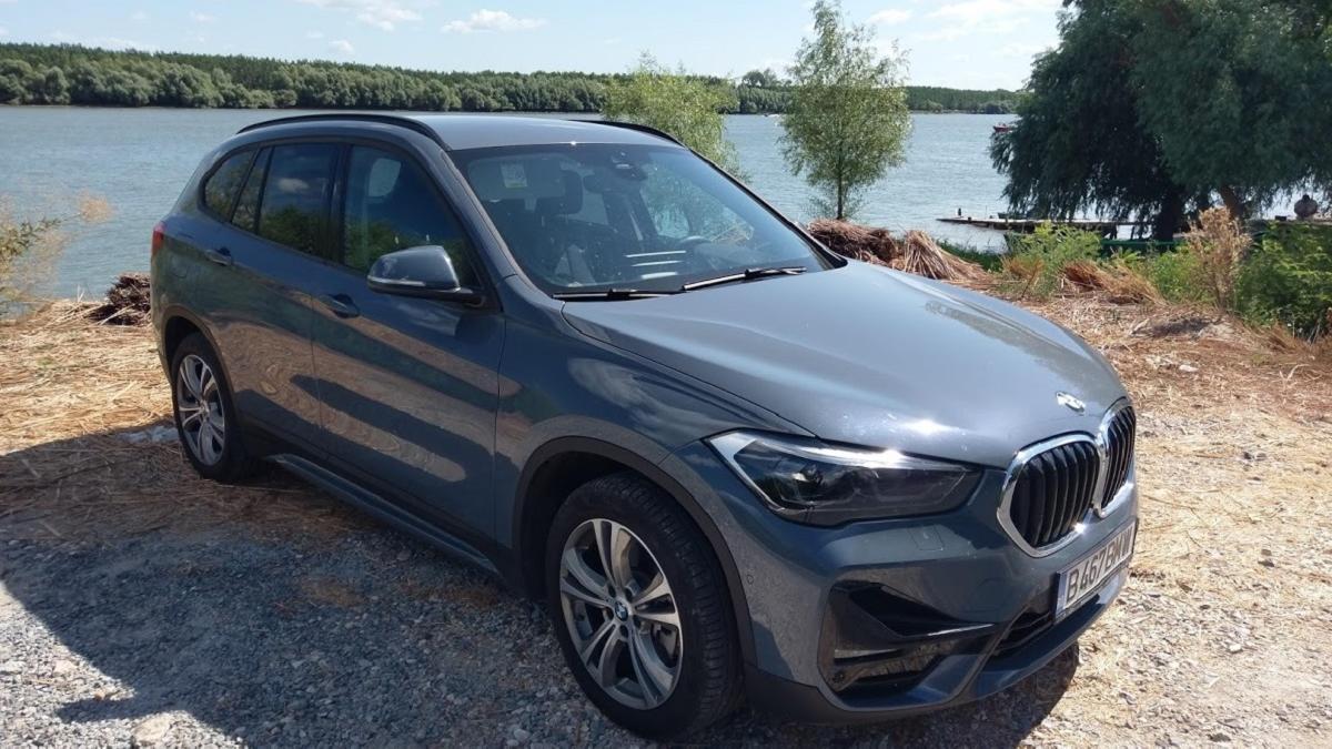 Cum se mișcă noul X1